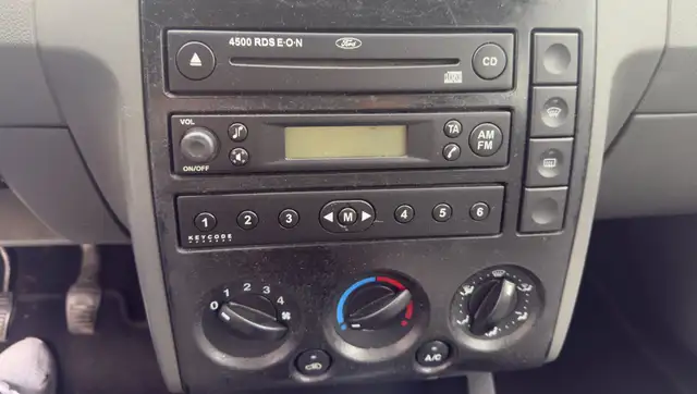 Ford Fusion view 11
