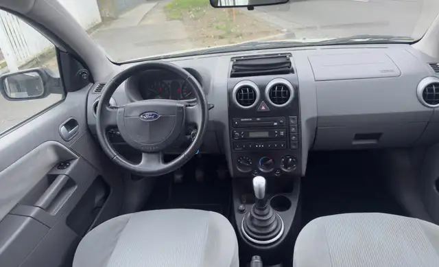 Ford Fusion view 10