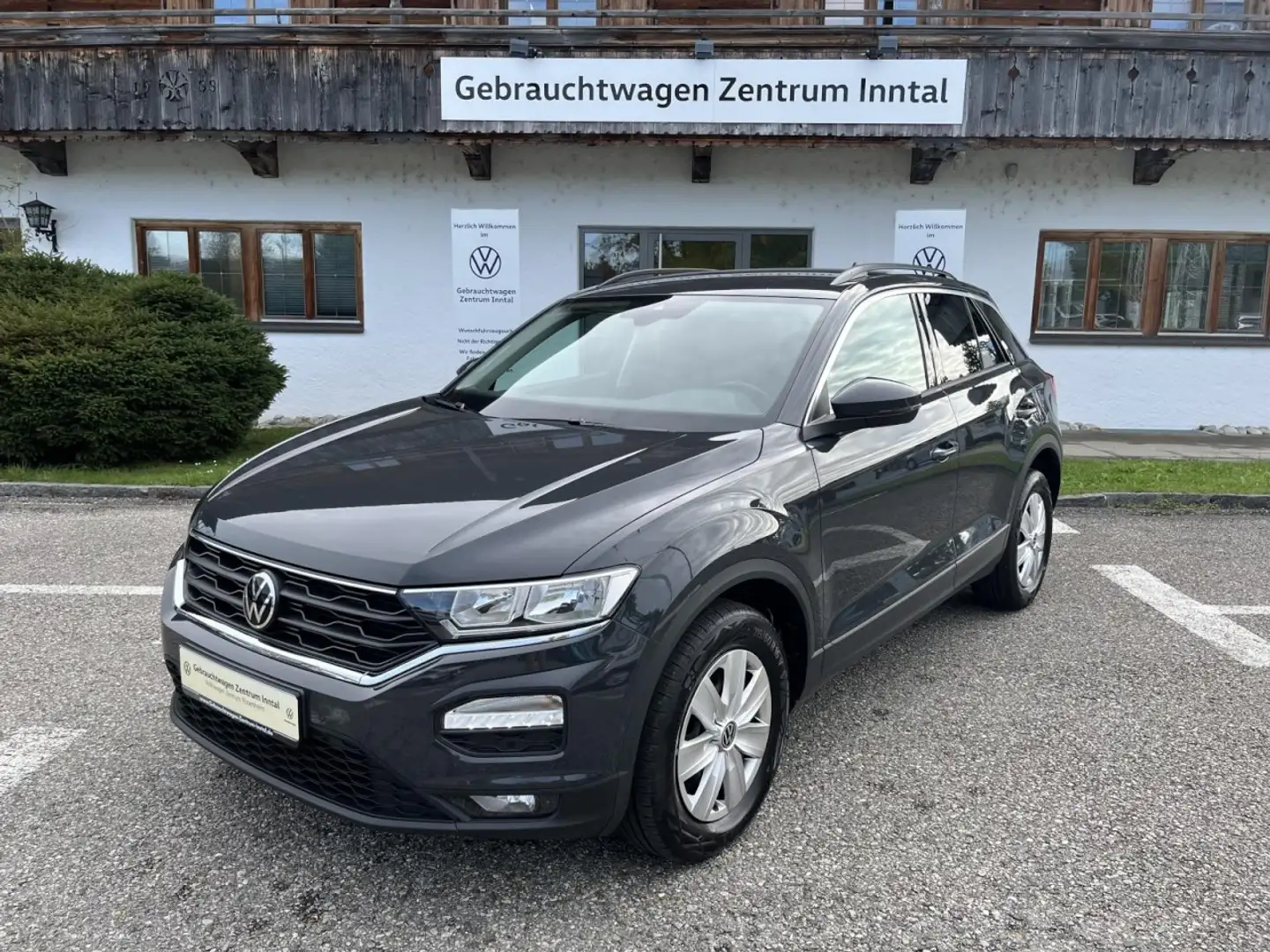 Volkswagen T-Roc 2,0 TDI (Navi+Klima+Sithzg.+PDC) Klima Navi Grijs - 2