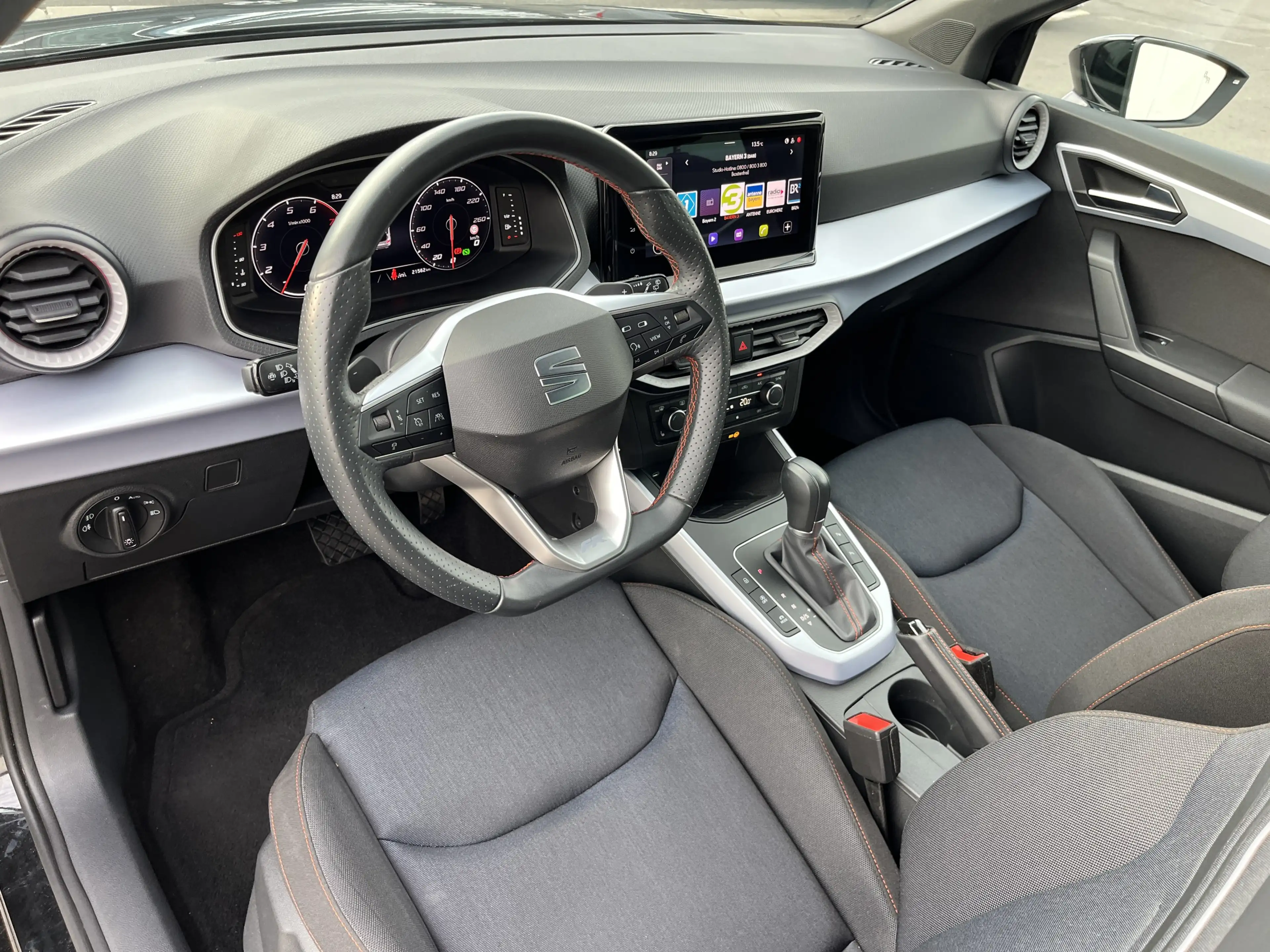 SEAT Arona 1.0 TSI DSG FR 119€ m.20% Anz. Navi ACC SHZ RFK — photo 12