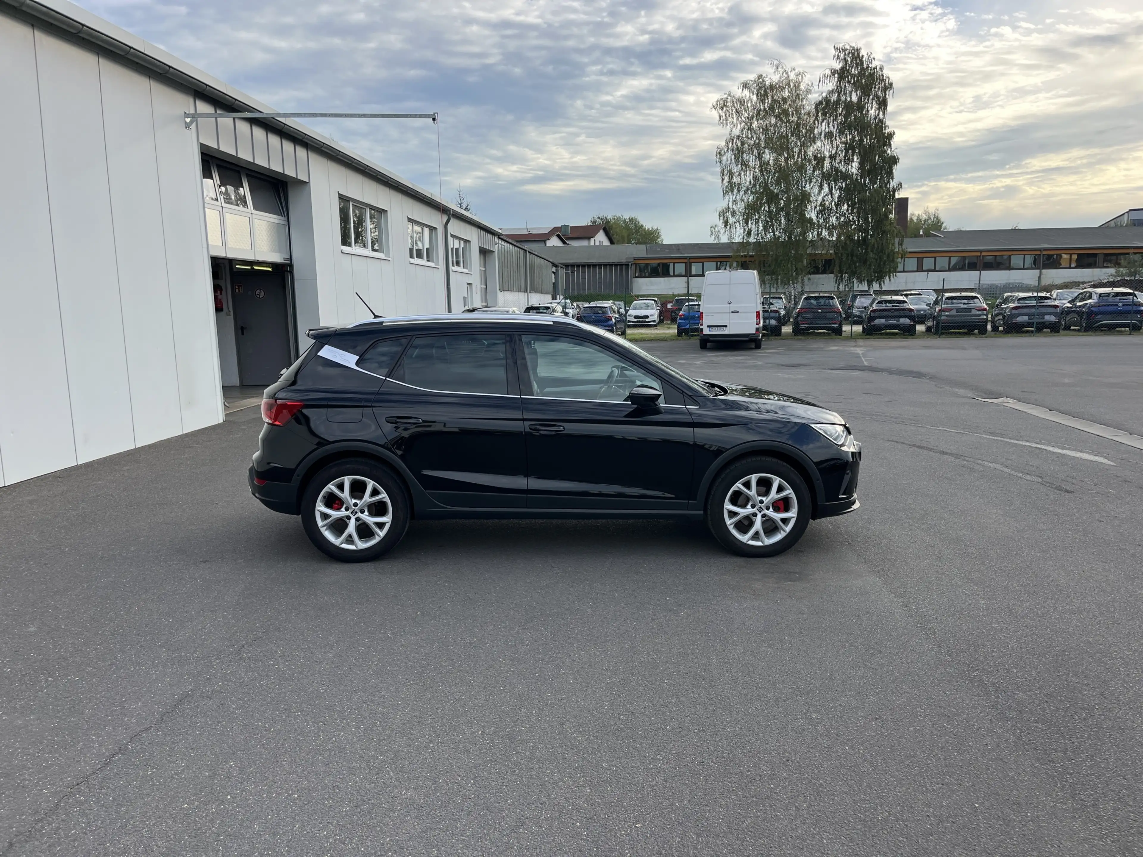 SEAT Arona 1.0 TSI DSG FR 119€ m.20% Anz. Navi ACC SHZ RFK — photo 6