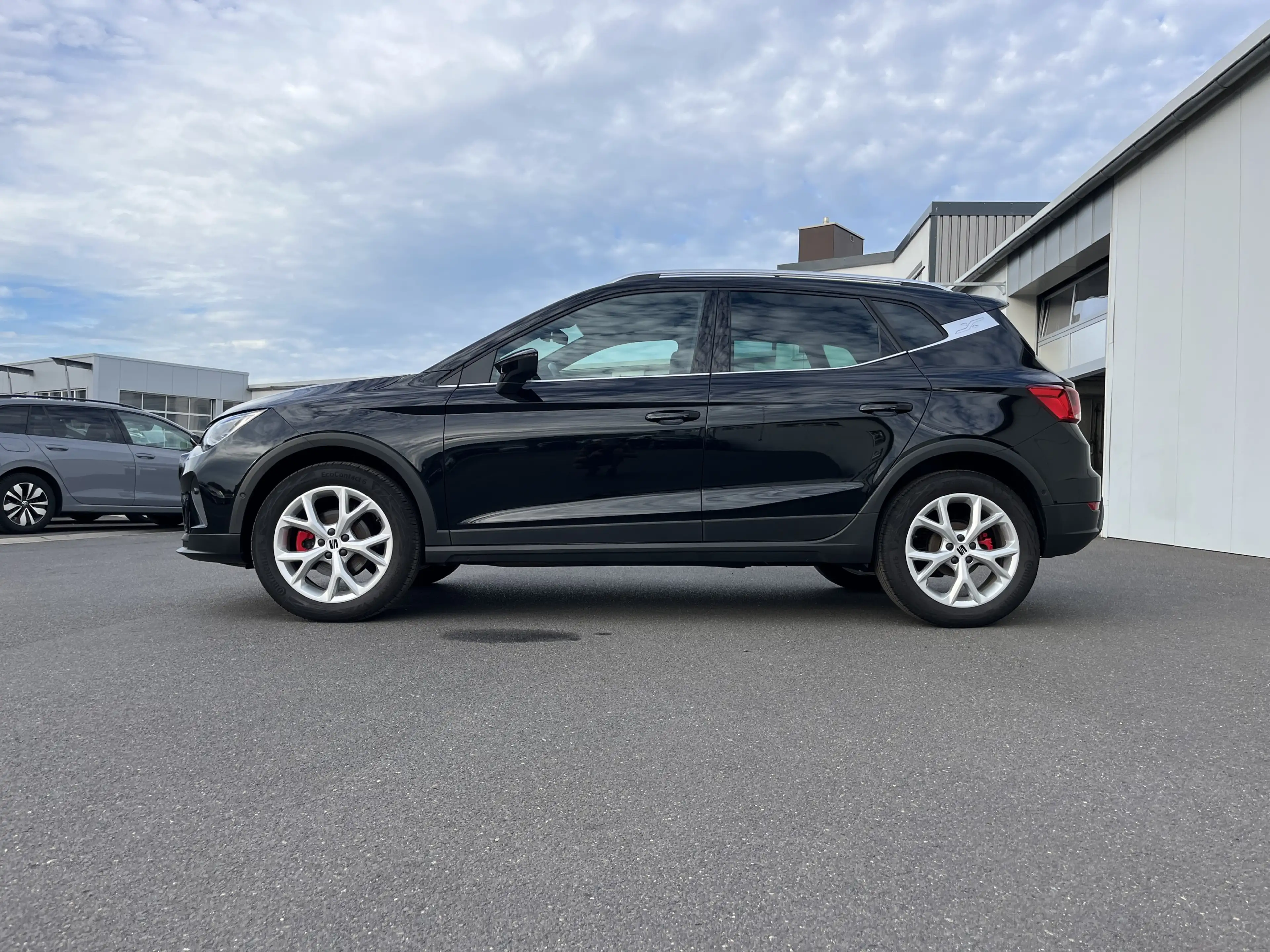 SEAT Arona 1.0 TSI DSG FR 119€ m.20% Anz. Navi ACC SHZ RFK — photo 2