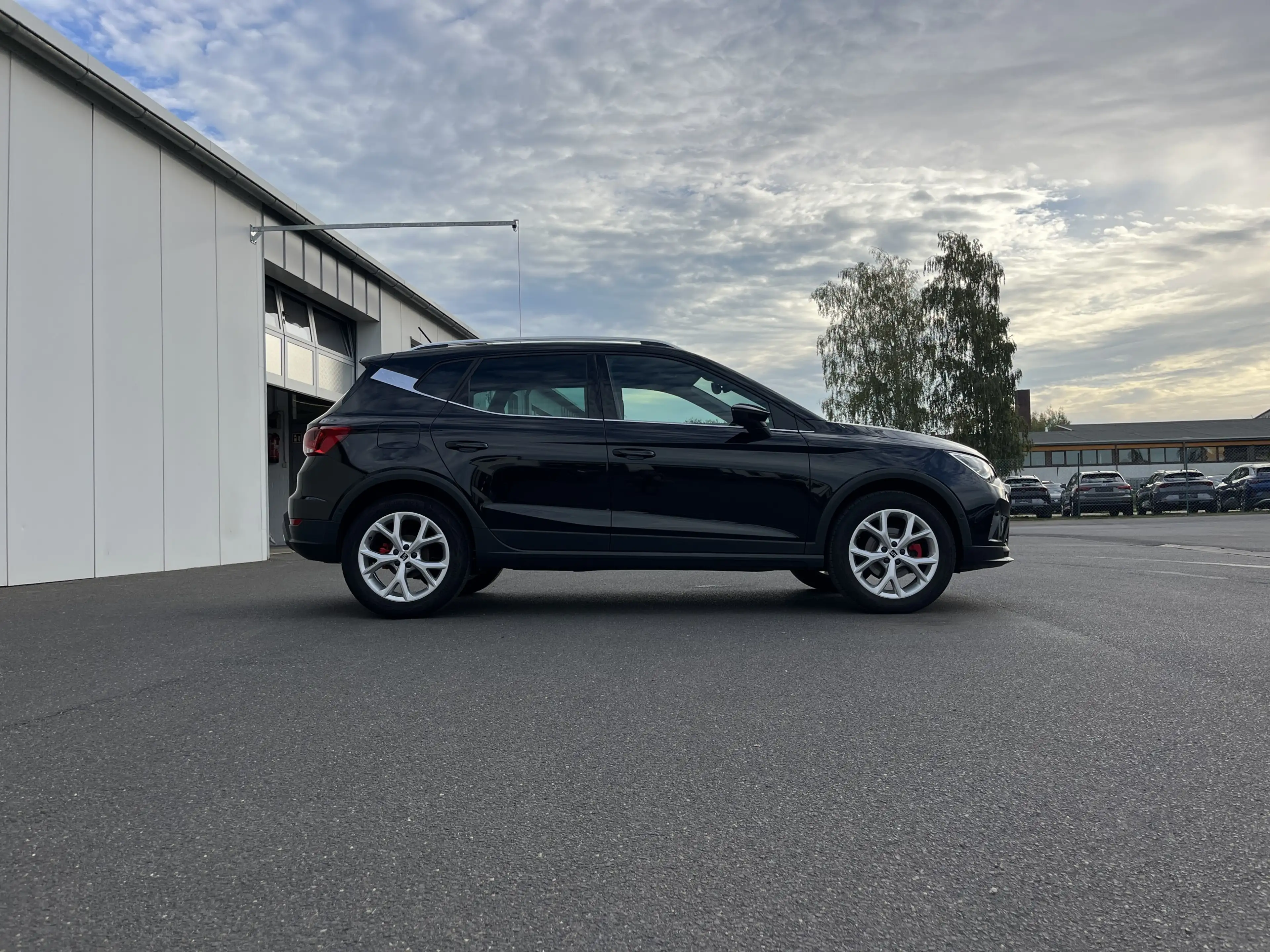 SEAT Arona 1.0 TSI DSG FR 119€ m.20% Anz. Navi ACC SHZ RFK — photo 5