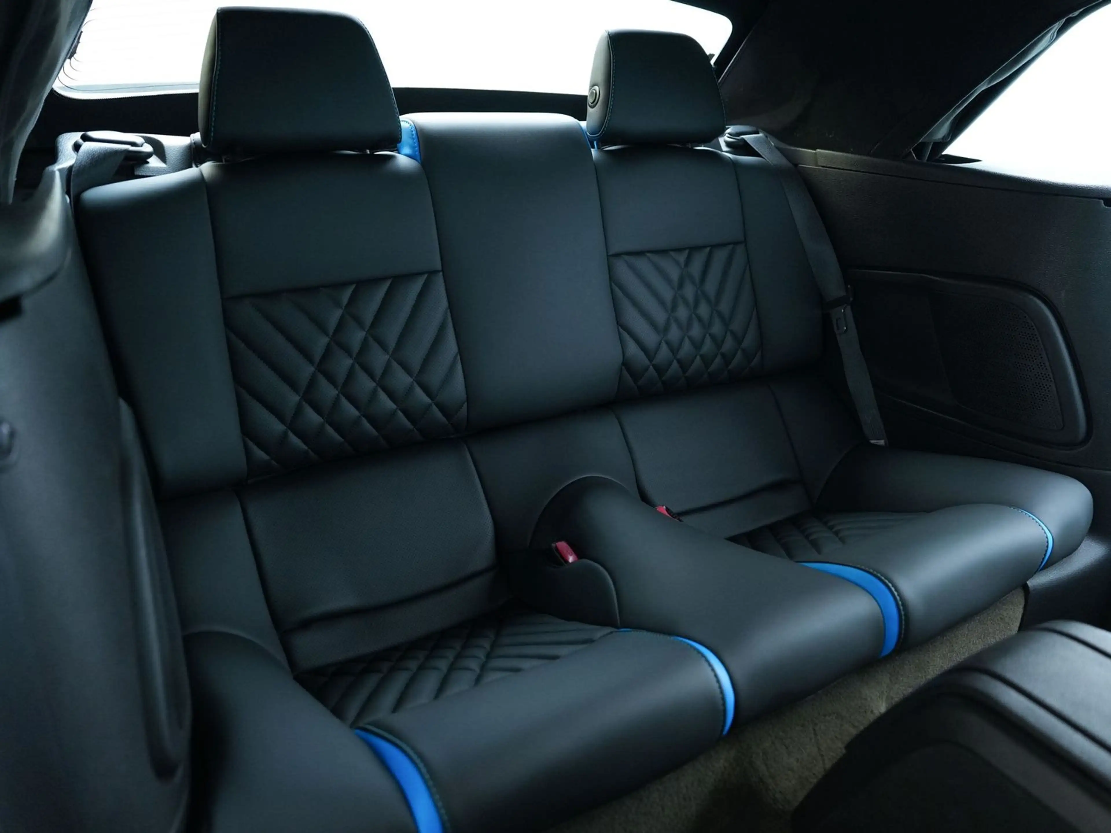 Ford Mustang 3,7 CABRIO*BLUETOOTH*LEDER*AUTOMATIK — photo 14