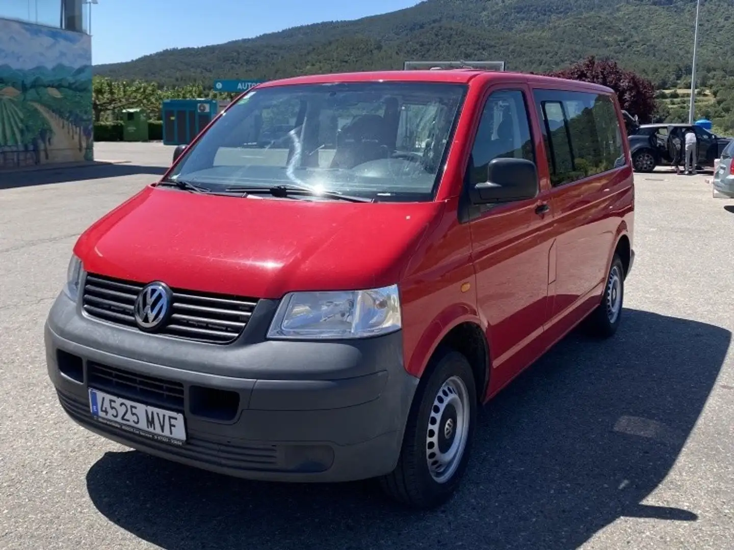 Volkswagen Transporter 1.9TDI Kom.TM 104 Rojo - 1