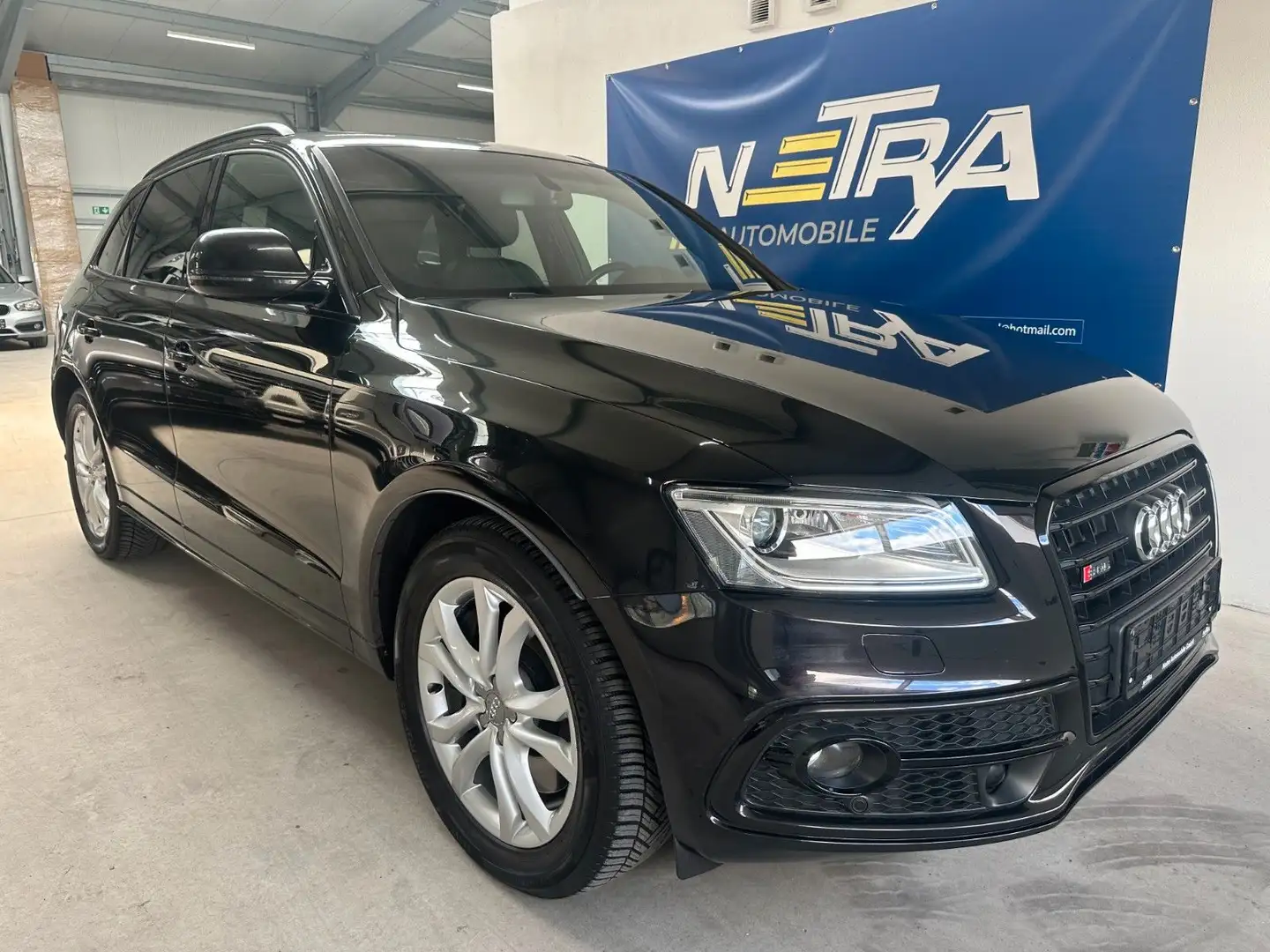 Audi SQ5 3.0 TDI competition quattro*PANO*ACC*LEDER* Schwarz - 2