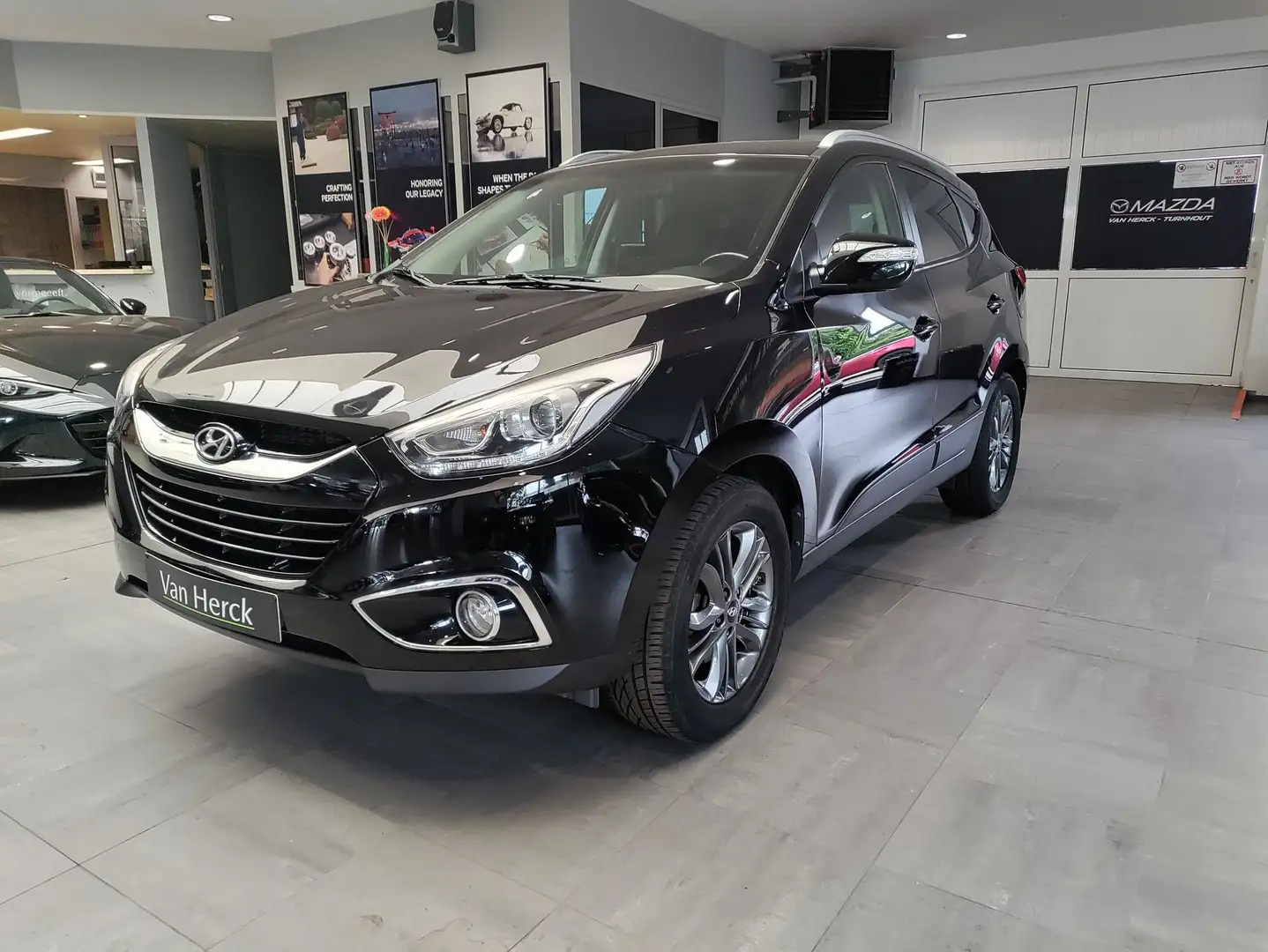 Hyundai iX35 1.6i  Go! 2WD Noir - 1
