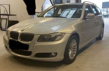 (E91) 325IA 218CH LUXE
