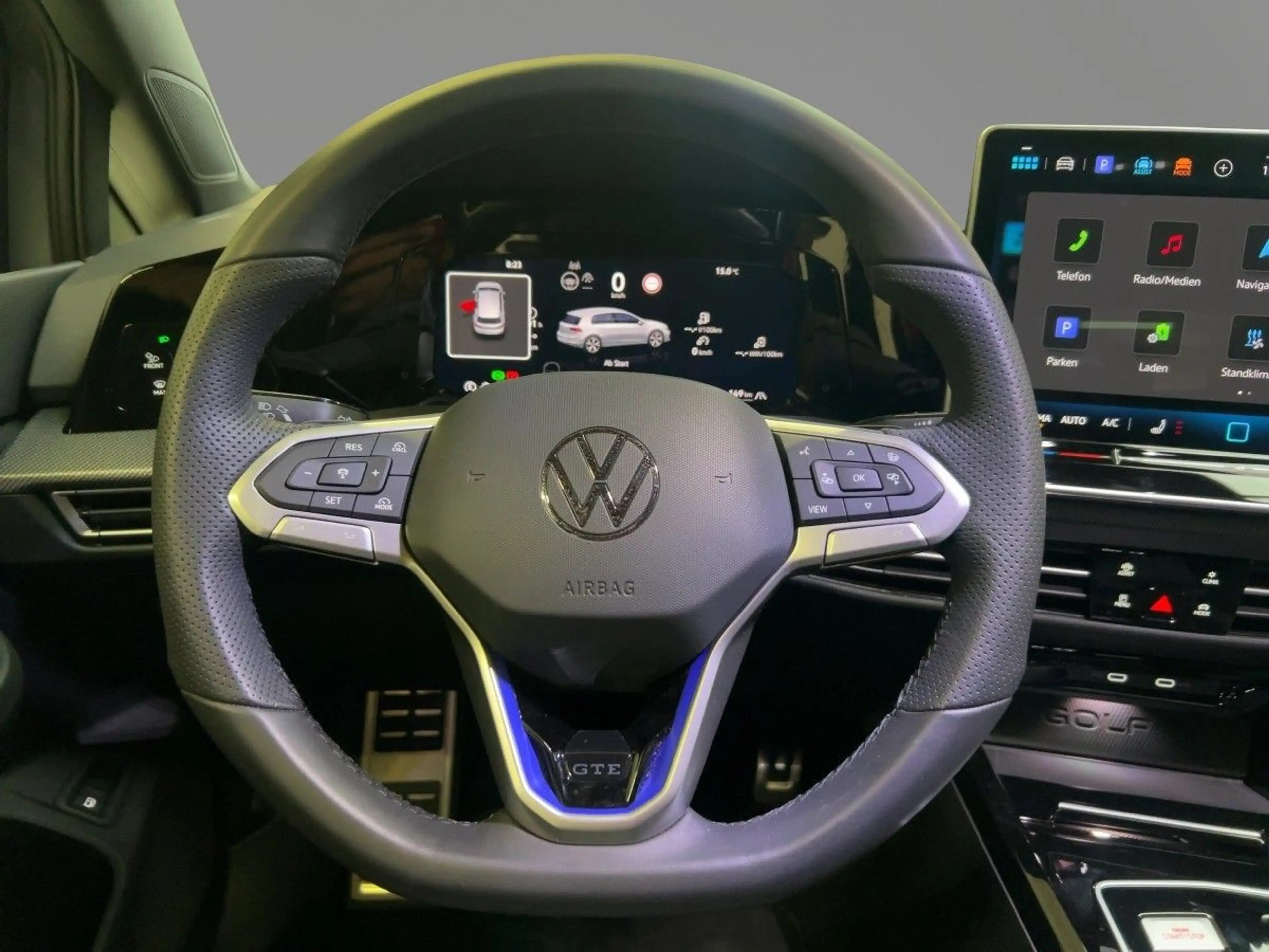 Volkswagen Golf GTE VIII 1.5 eHybrid GTE DSG Rear View Navi App — photo 10