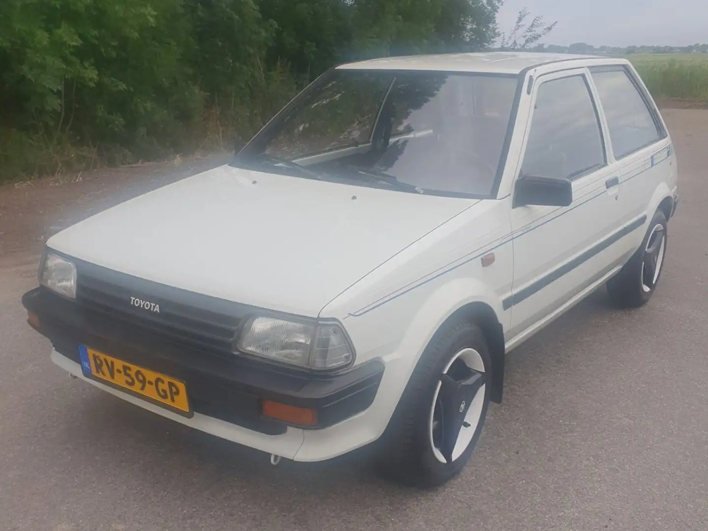 Toyota Starlet P7 1.0 Special Blanc - 2