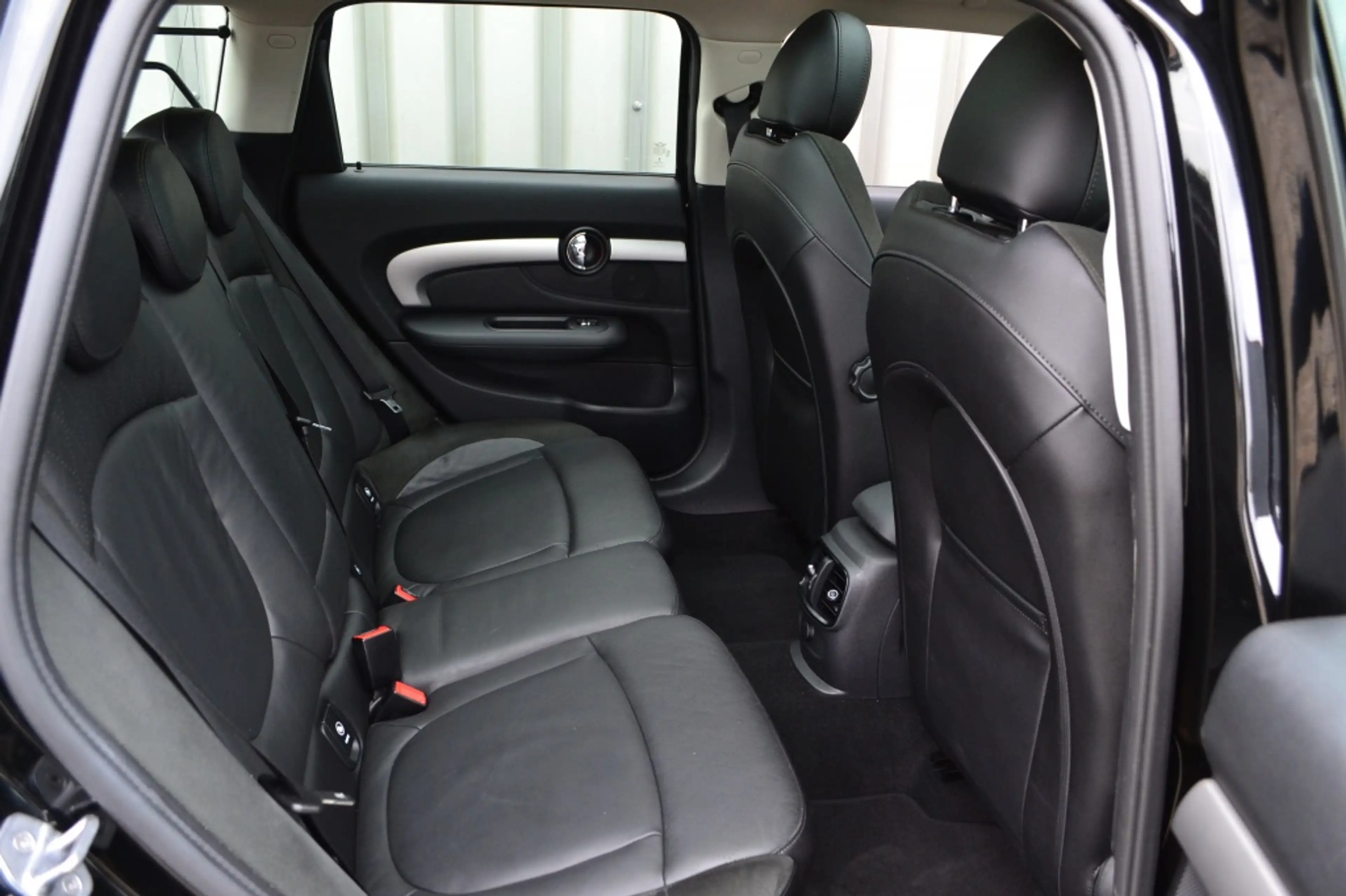 MINI Cooper S Clubman 2.0 192PK Chili Navi/LED/Pano/Leer — photo 12