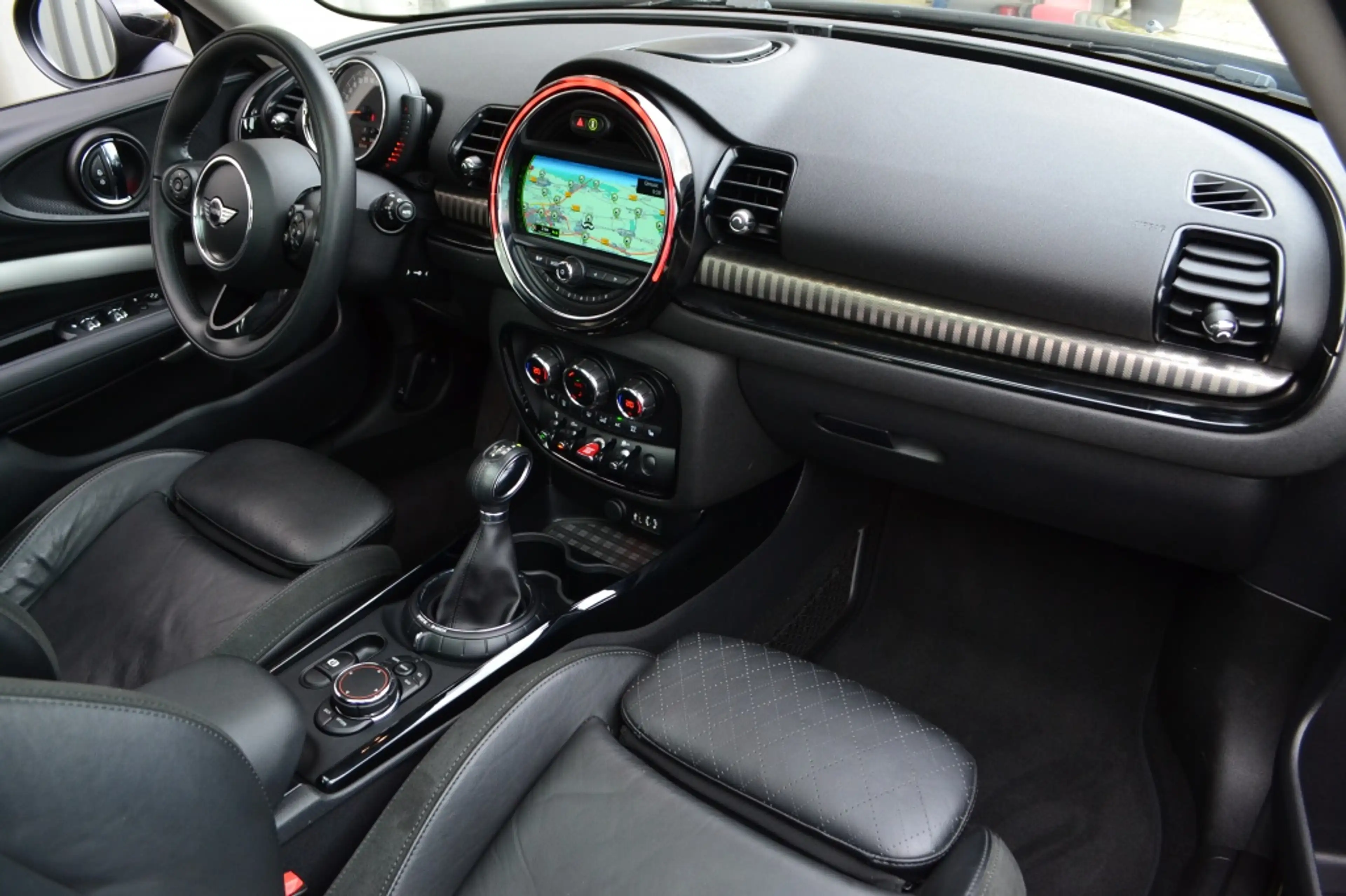 MINI Cooper S Clubman 2.0 192PK Chili Navi/LED/Pano/Leer — photo 7