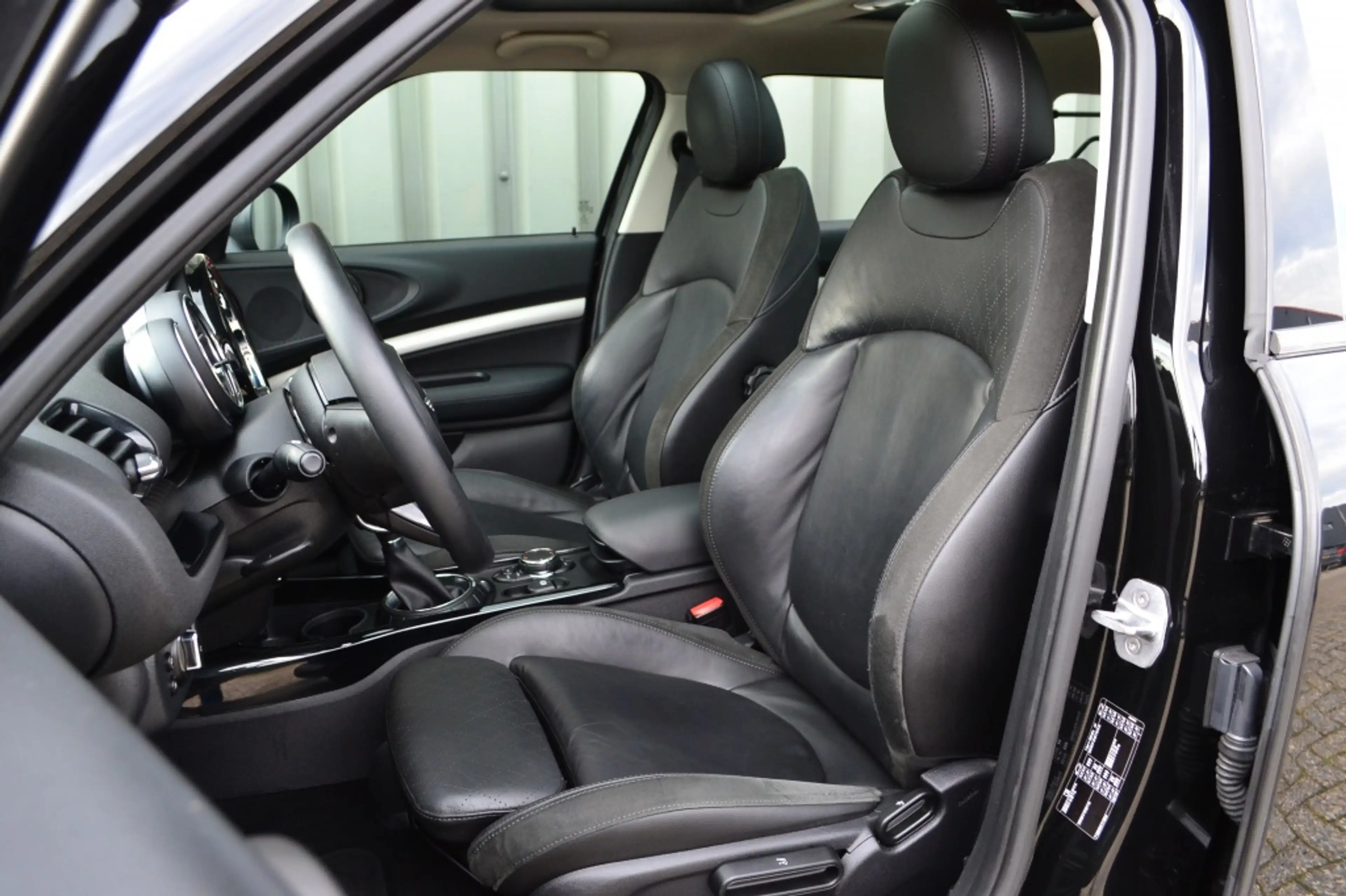 MINI Cooper S Clubman 2.0 192PK Chili Navi/LED/Pano/Leer — photo 8