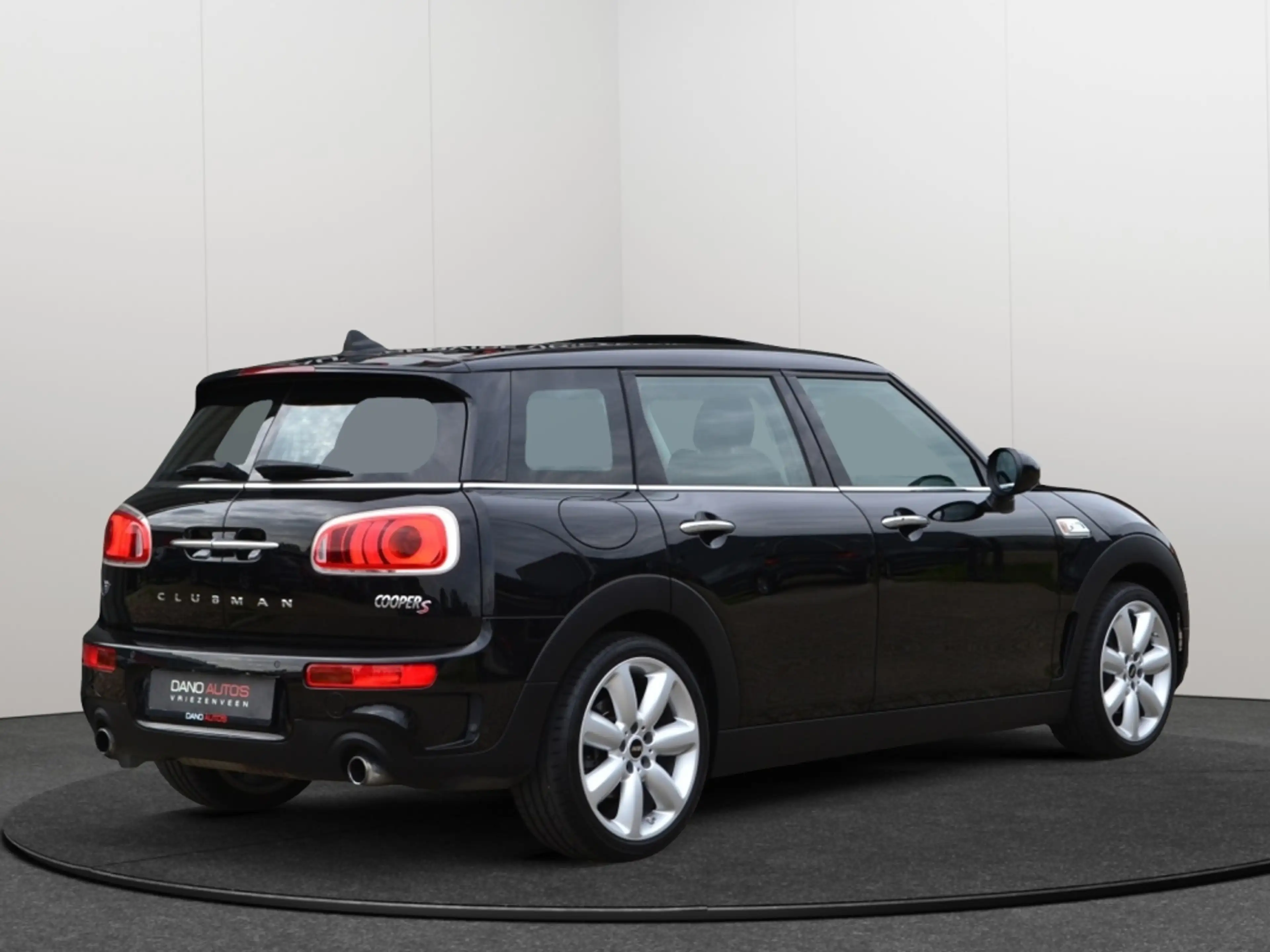 MINI Cooper S Clubman 2.0 192PK Chili Navi/LED/Pano/Leer — photo 4