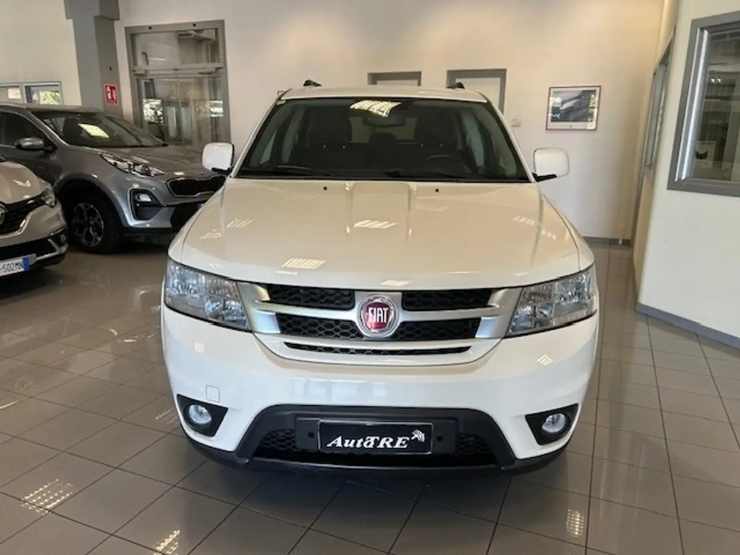 Fiat Freemont Freemont 2.0 mjt 16v 140cv 7 POSTI Wit - 2