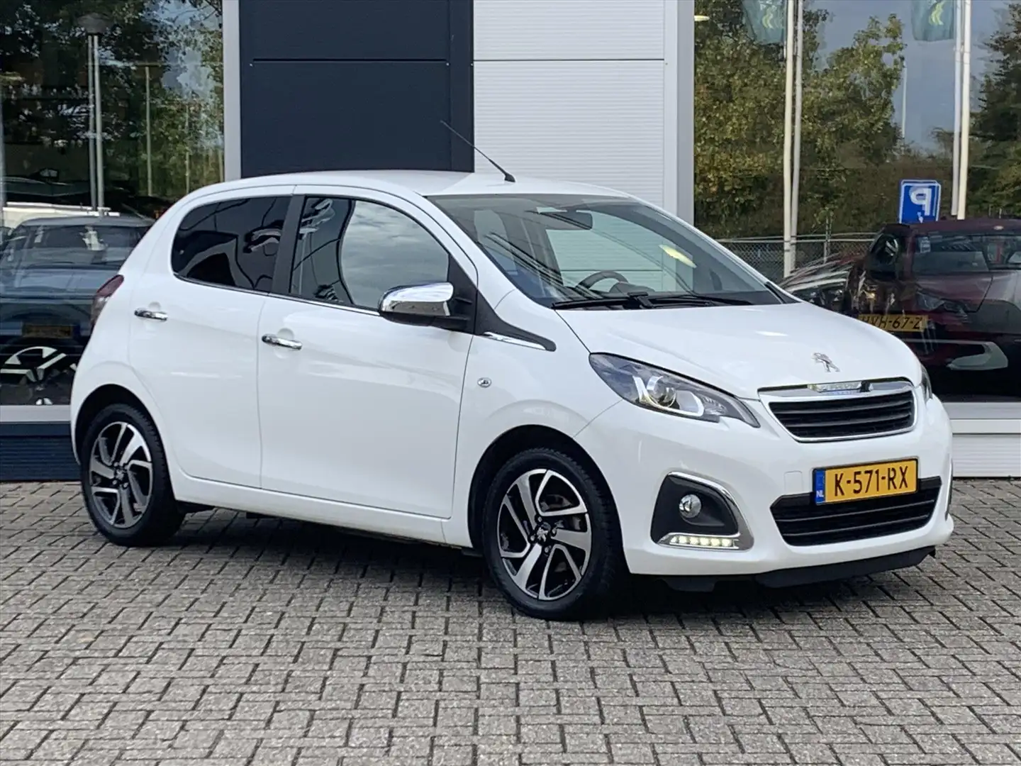 Peugeot 108 1.0 e-VTi 72pk 5-drs Allure | Airconditioning | Bl Weiß - 2