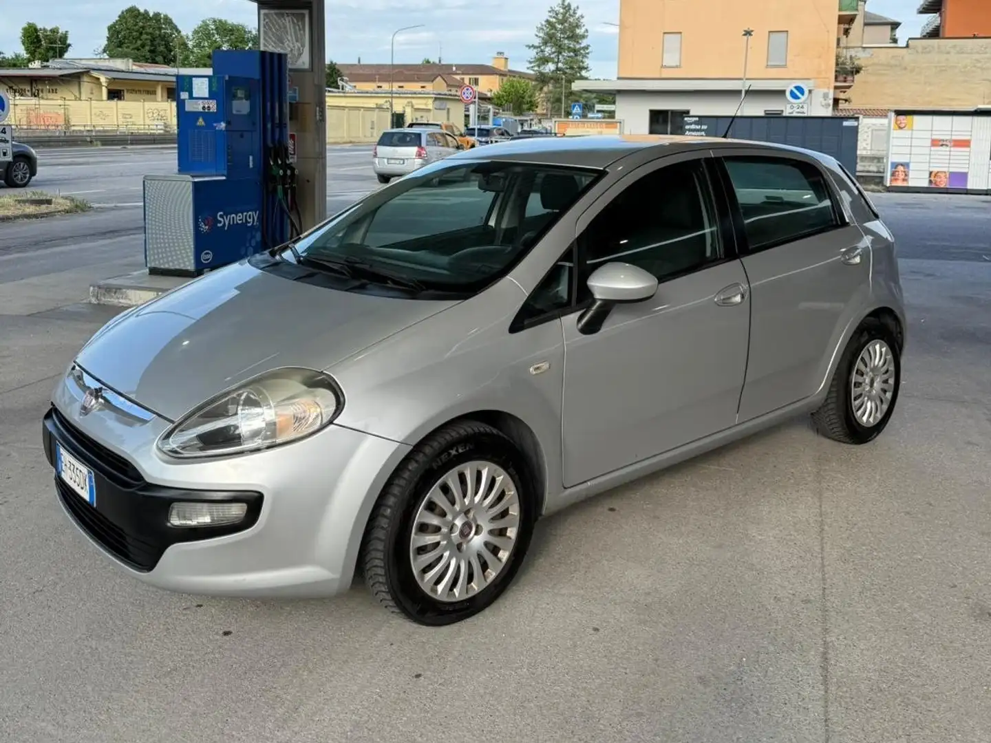 Fiat Punto 5p 1.4 Active Gpl - 1