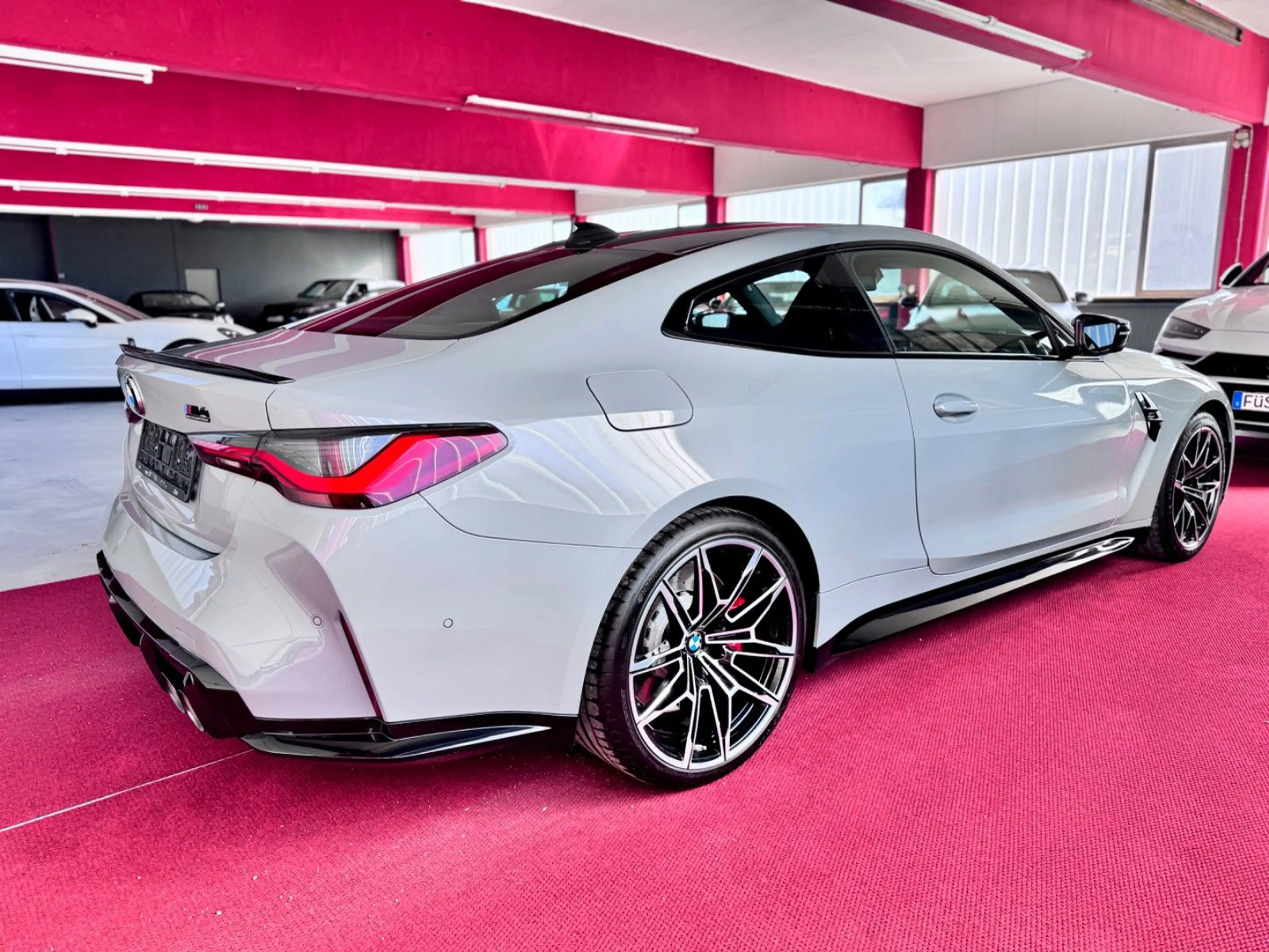BMW M4 Coupe Sportabgas Laser 360° DisplayKey 20Zoll — photo 6