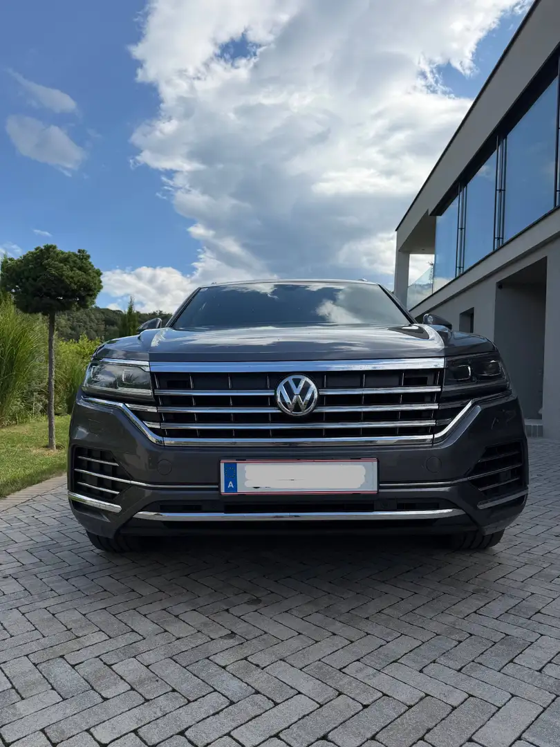 Volkswagen Touareg Touareg 4Motion V6 TDI SCR Edition Aut. Edition Grau - 2