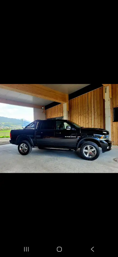 Dodge RAM Schwarz - 2