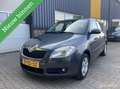Skoda Fabia 1.4-16V Ambiente NETTE AUTO! TREKHAAK! Grijs - thumbnail 1