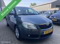 Skoda Fabia 1.4-16V Ambiente NETTE AUTO! TREKHAAK! Grijs - thumbnail 3