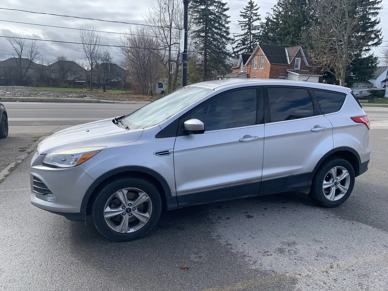 Ford Escape снимка Ford Escape