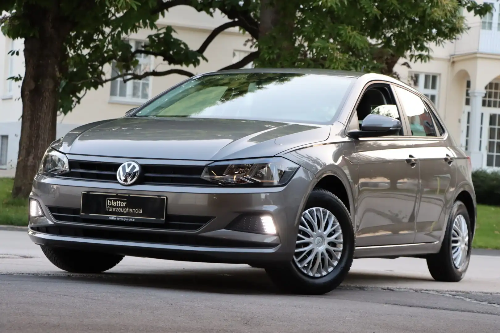 Volkswagen Polo 1,0*App connect  *PDC *Tempomat *Multifunktion uvm - 2