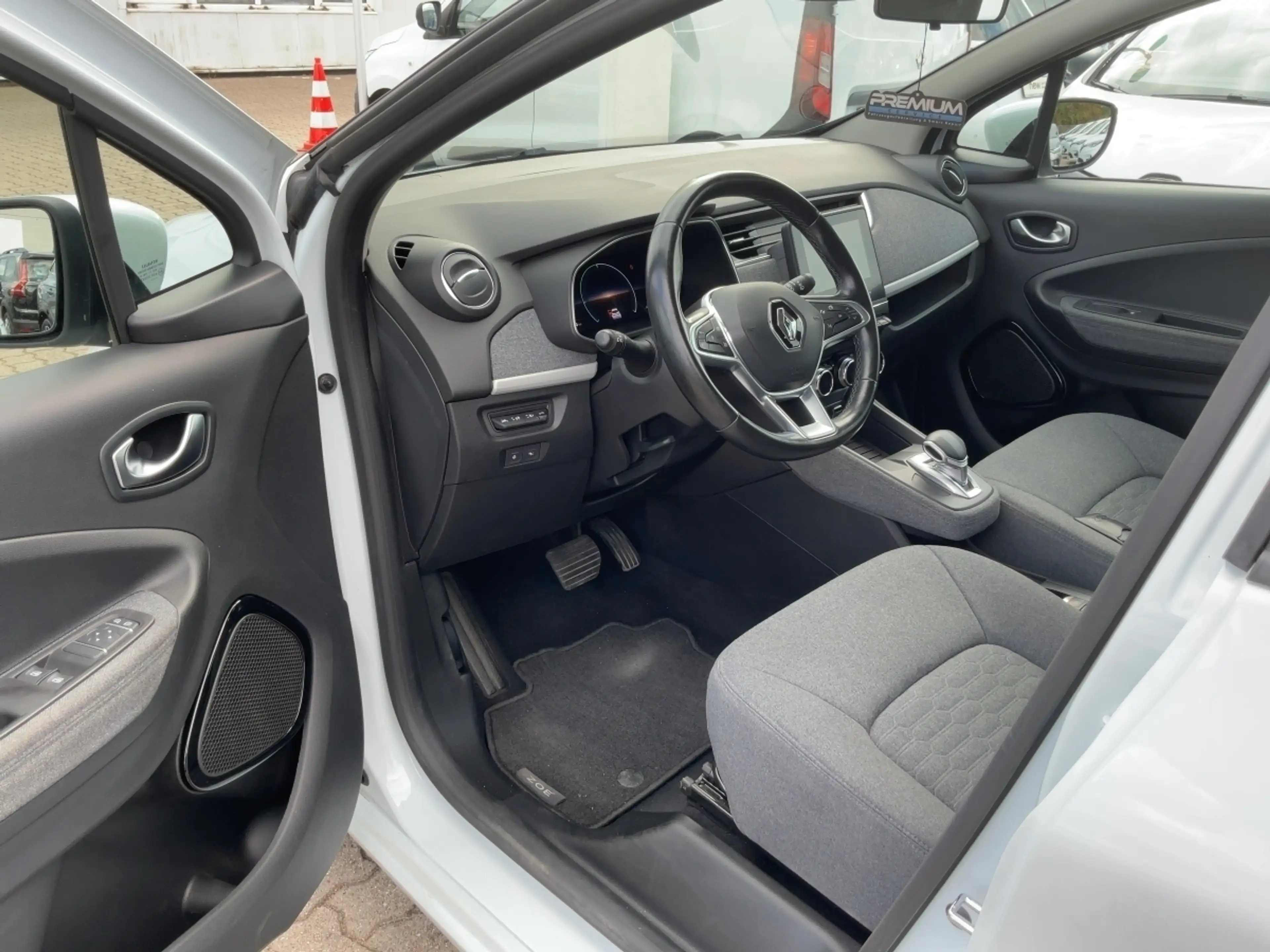 Renault ZOE R110 Z.E. 50 Experience inkl. Batterie — photo 8