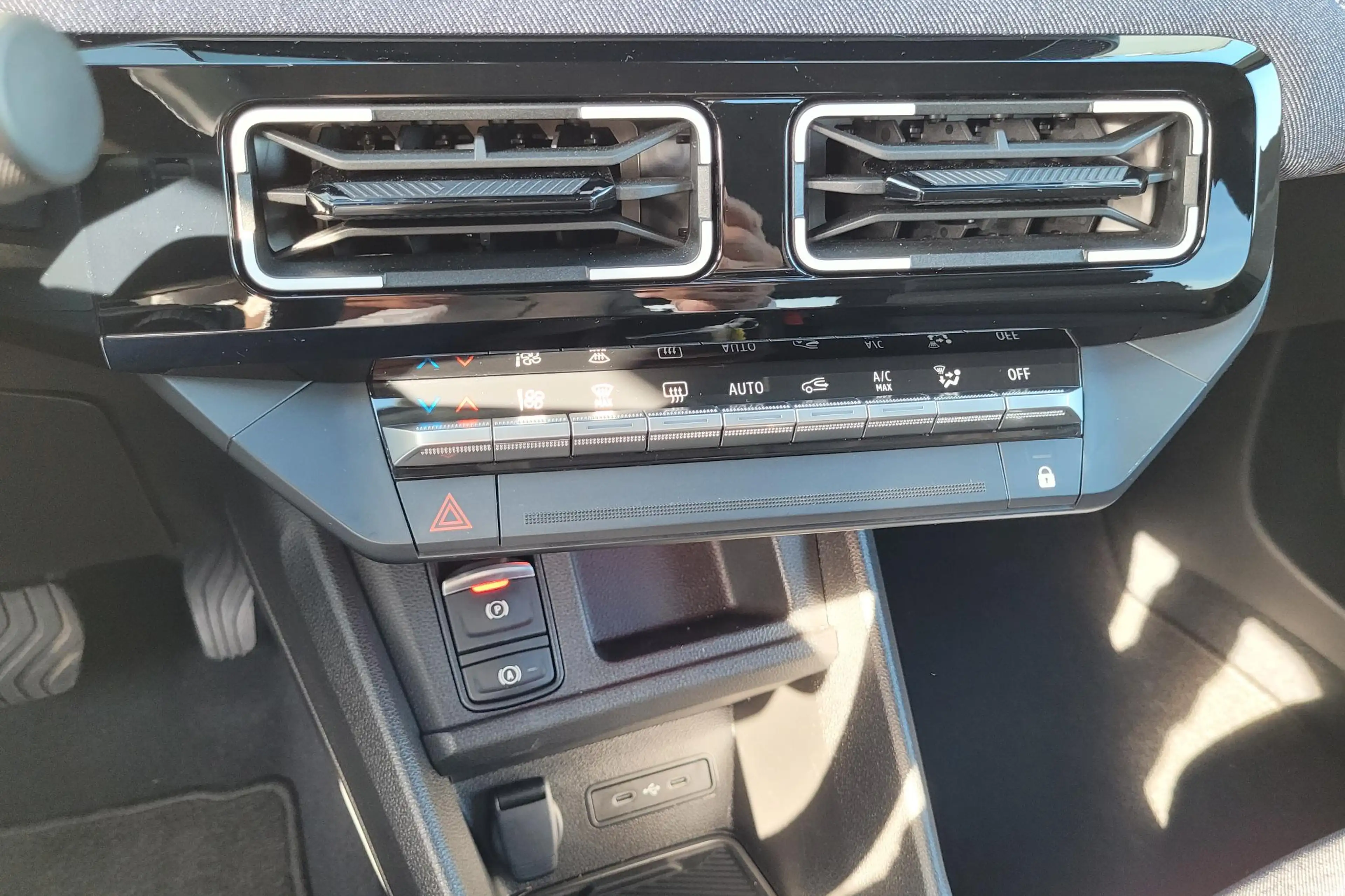 Renault R 5 comfort range techno 52 kWh Navigatie | Automaat | — photo 11