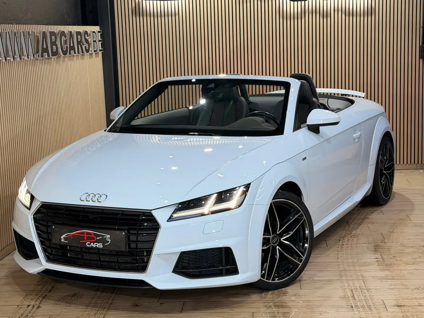Audi TT Roadster 2.0 TDi ultra S LINE * GARANTIE 12 MOIS * Blanc - 2