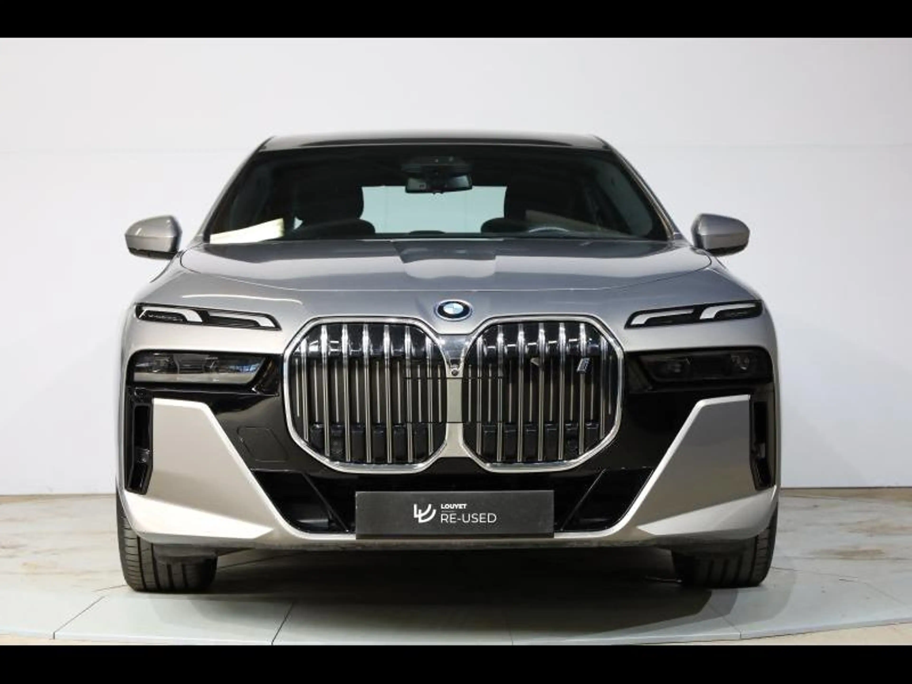 BMW i7 eDrive50 Kit M Sport — photo 2