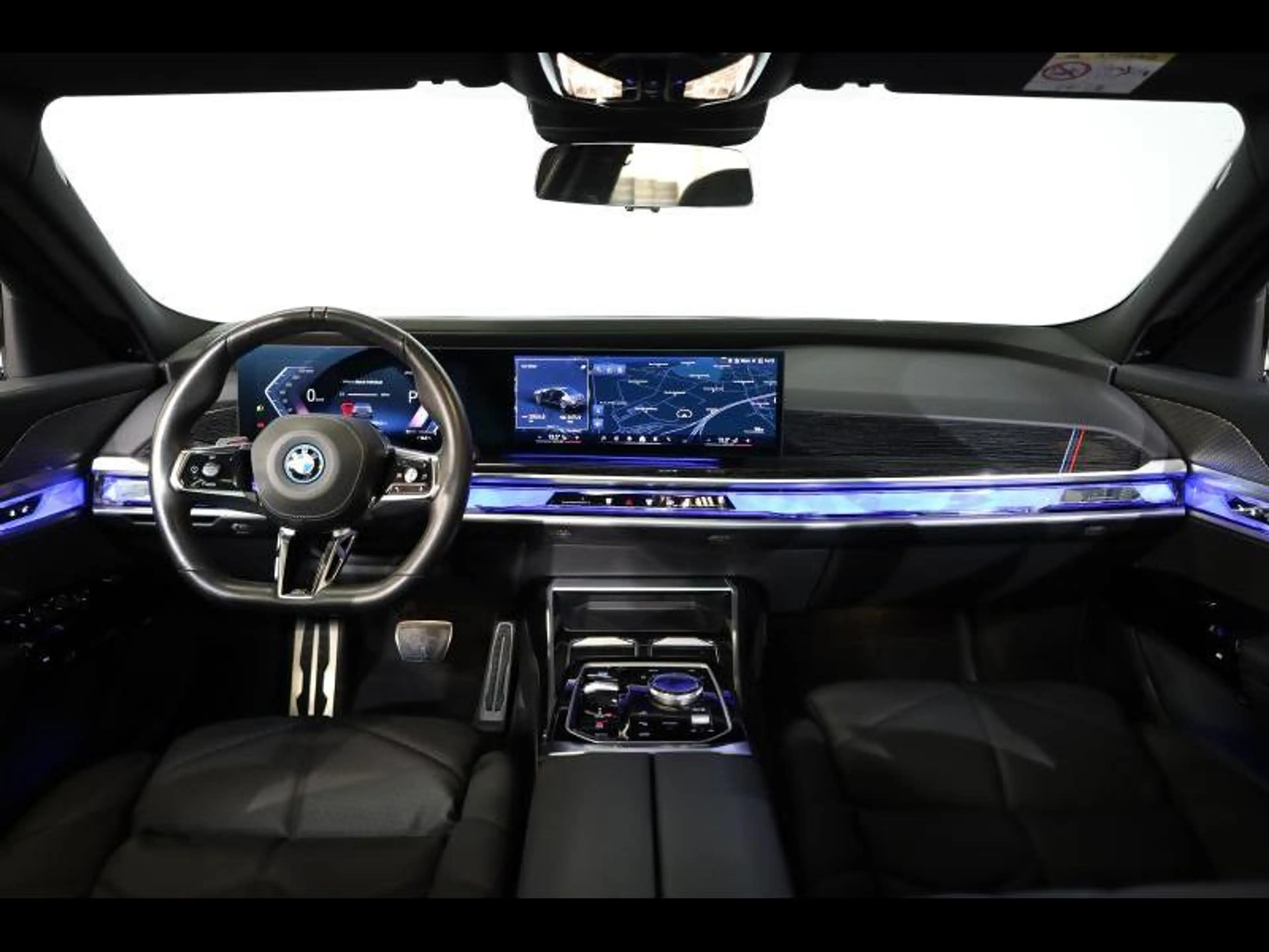BMW i7 eDrive50 Kit M Sport — photo 7