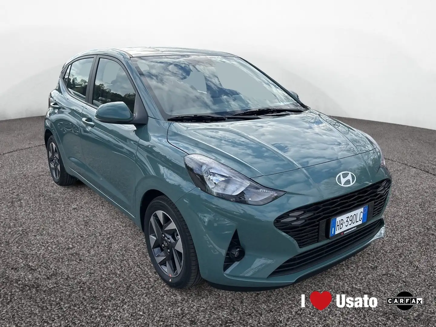 Hyundai i10 III 2023 1.0 mpi Connectline 63cv auto Grün - 2