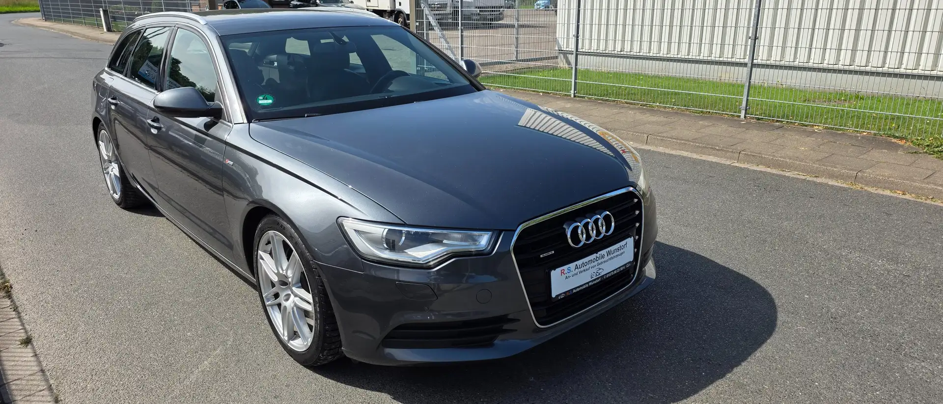 Audi A6 2.8 FSI quattro Silber - 2