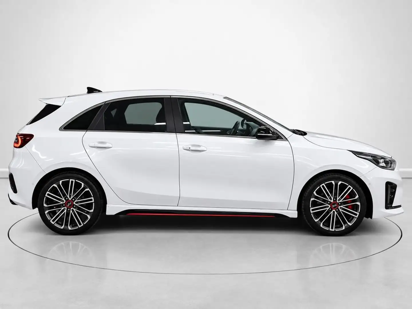 Kia Ceed / cee'd 1.6 T-GDI Eco-Dynamics GT Blanco - 2
