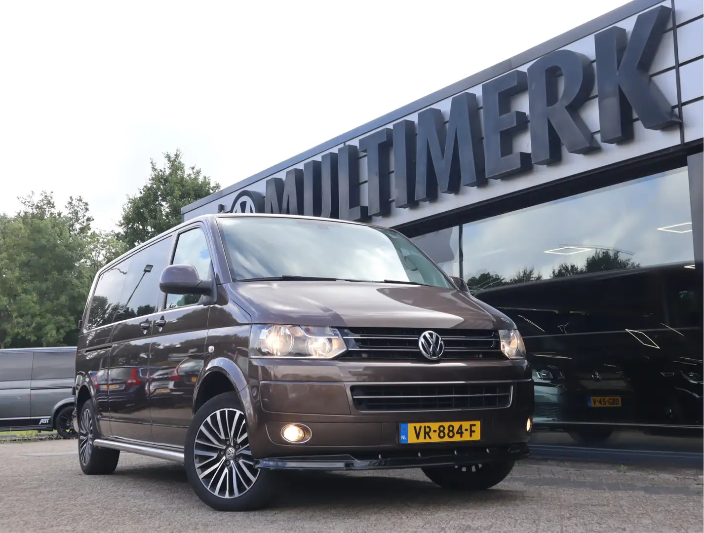 Volkswagen T5 Transporter 2.0 TDI LUXE DUBBELE CABINE MARGE/BTW VRIJ - 1