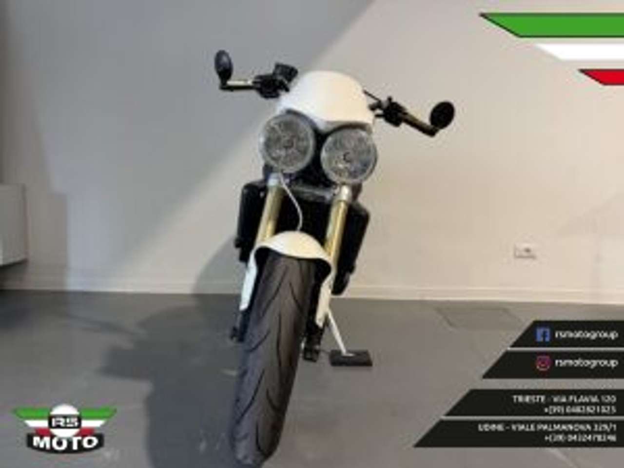 Triumph Street Triple RS