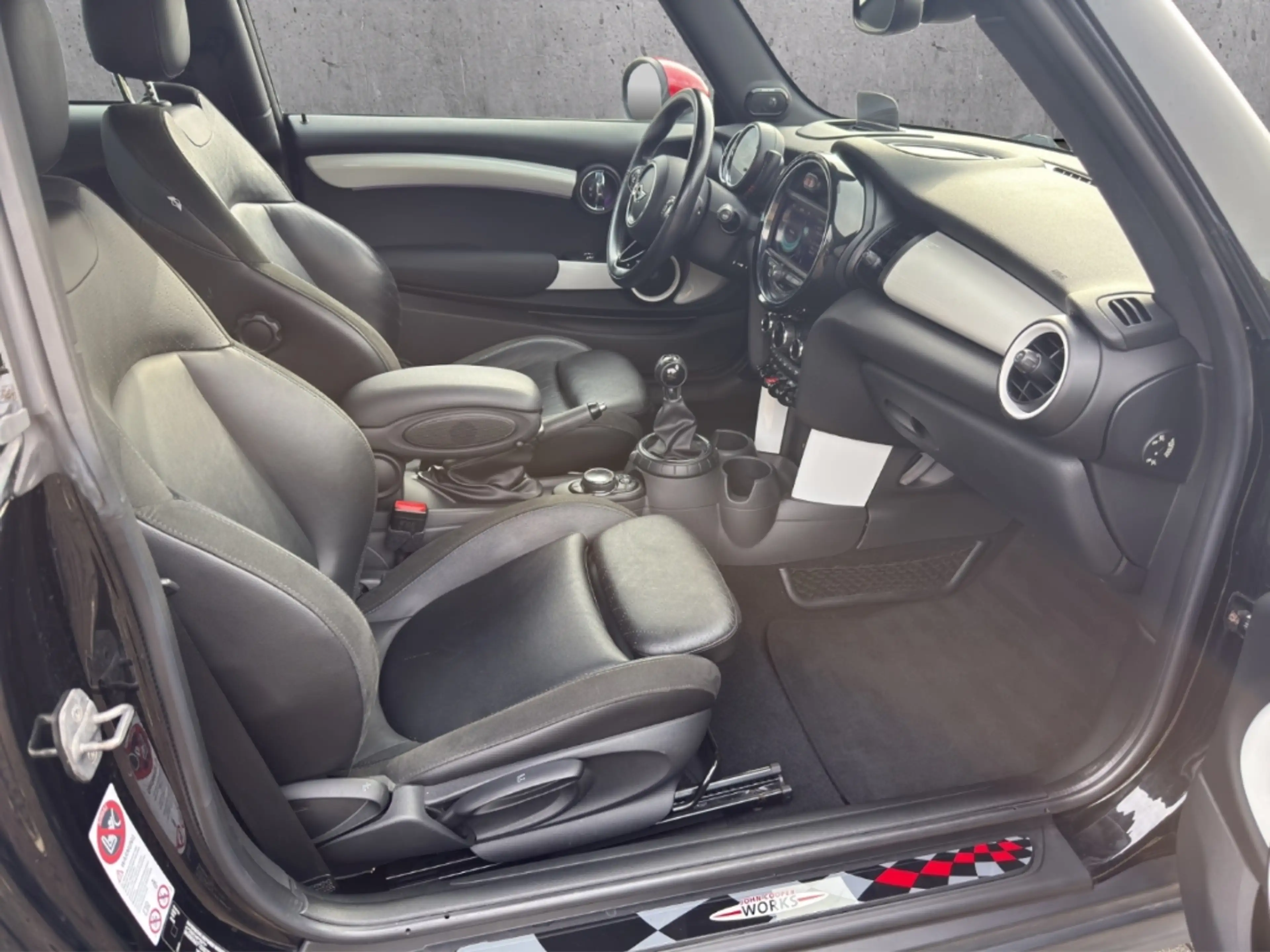 MINI Cooper S HUD AD Navi HarmanKardon LED Sperrdiff. Mehrzonenk — photo 11