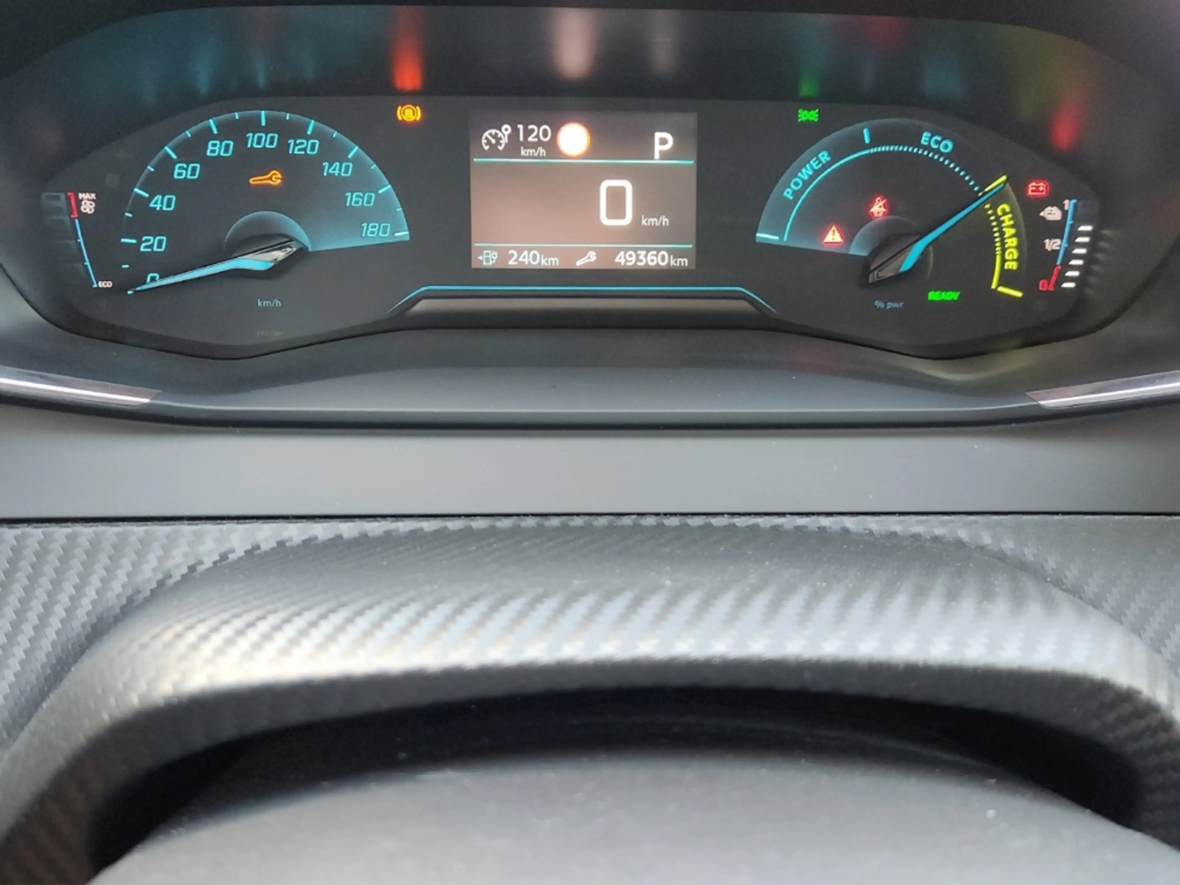 Peugeot 208 e- Allure 136 LED CarPlay Sitzhz. OBC 11kW 3-phas — photo 15
