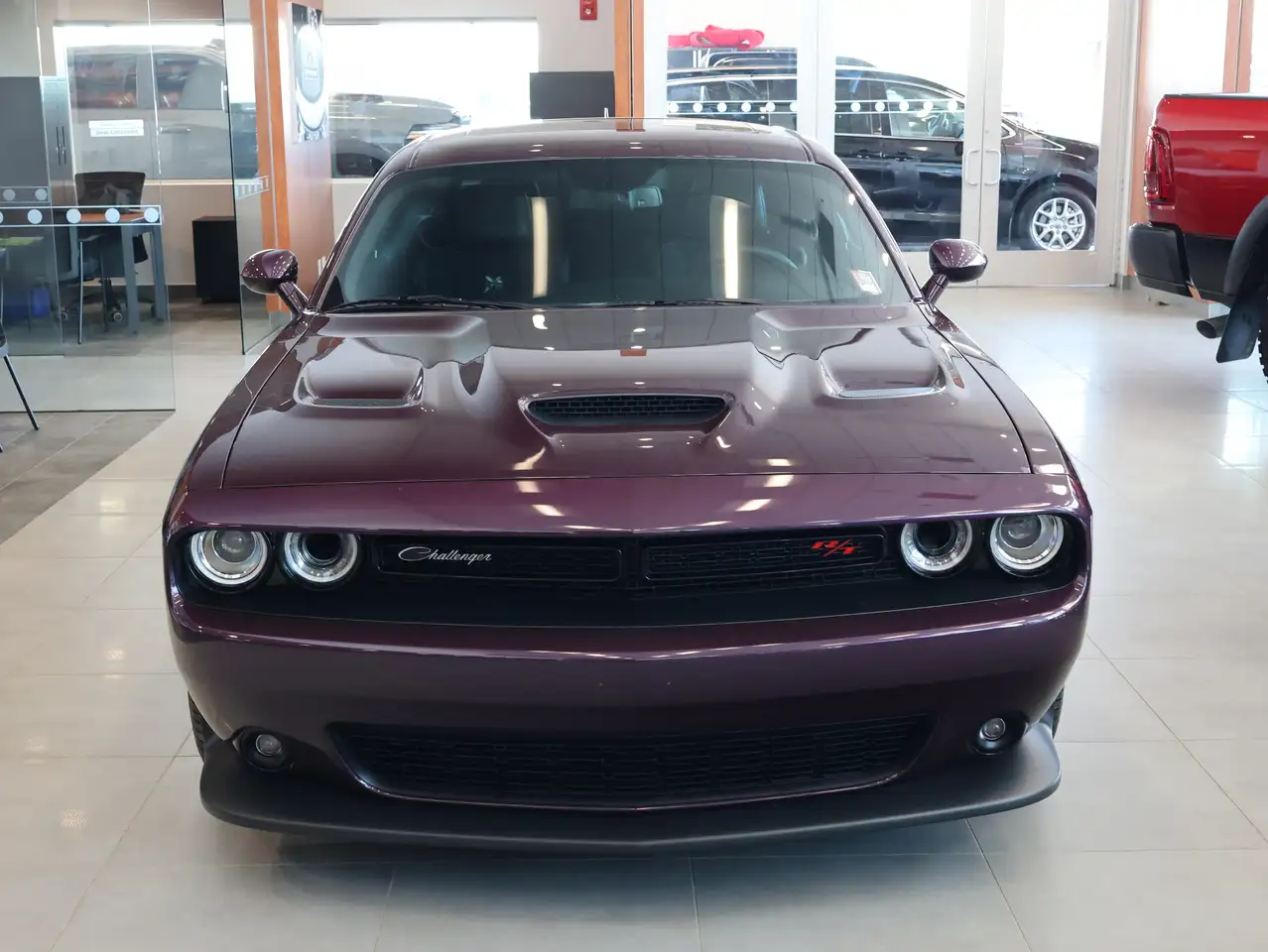Dodge Challenger photo Dodge Challenger