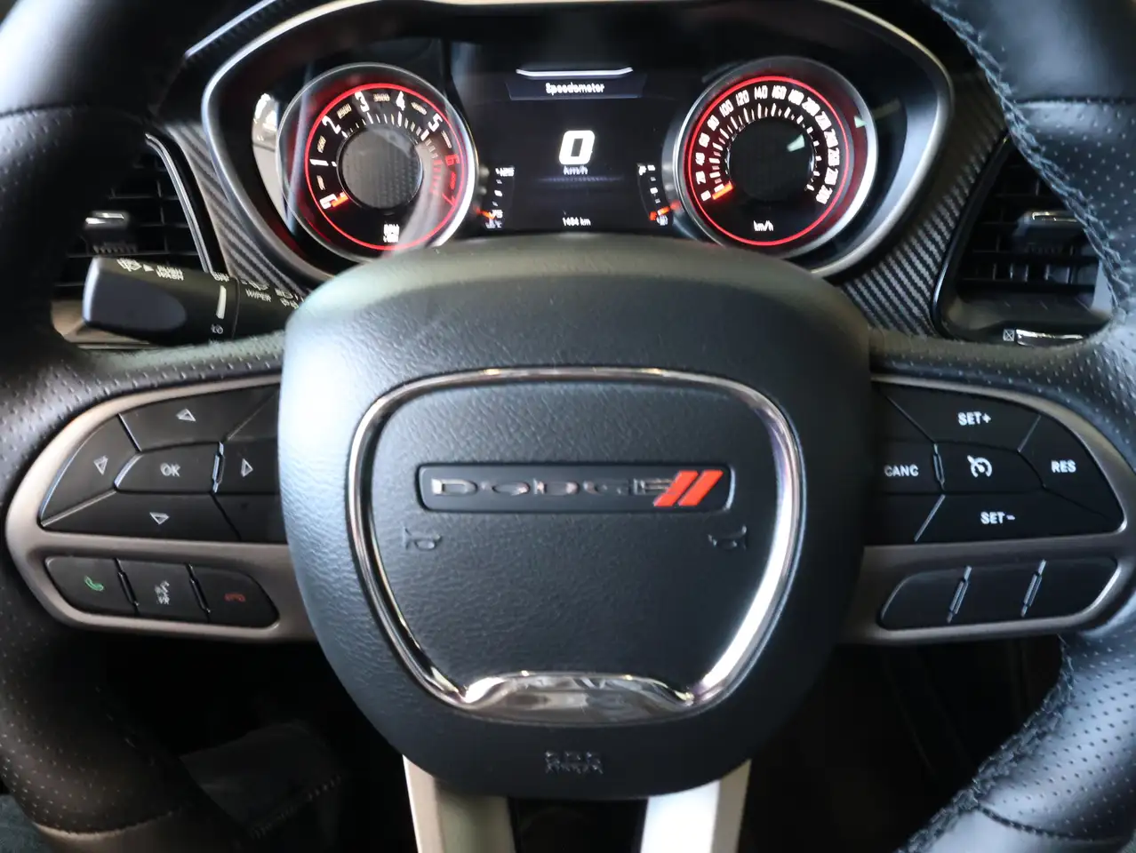 Dodge Challenger photo Dodge Challenger