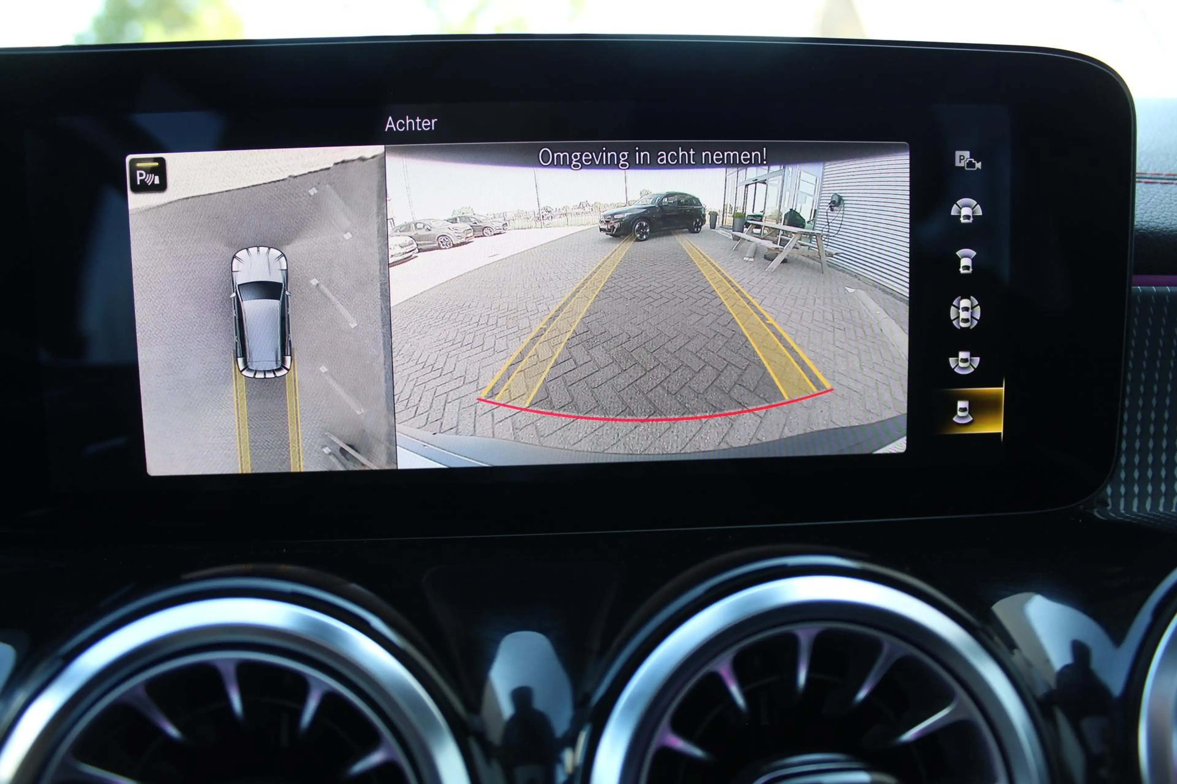 Mercedes-Benz EQB 250 AMG Line 7p. 67 kWh AMG/Pano/Memory/SOH 96% — photo 14
