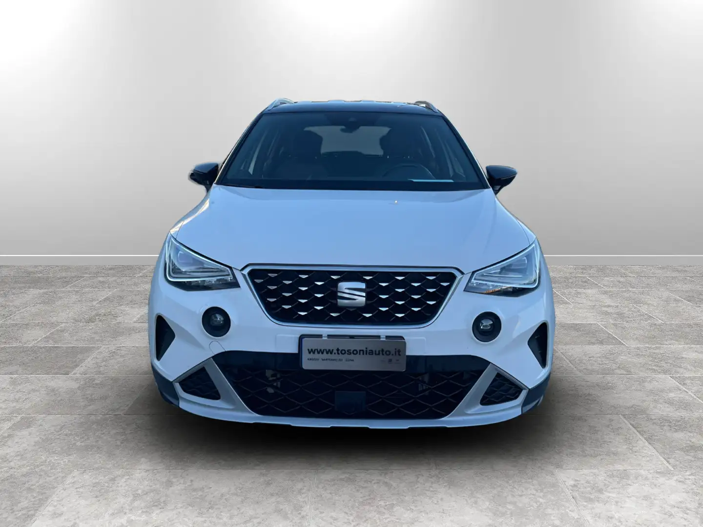 SEAT Arona 1.0 ecotsi Xperience 95cv Bianco - 2