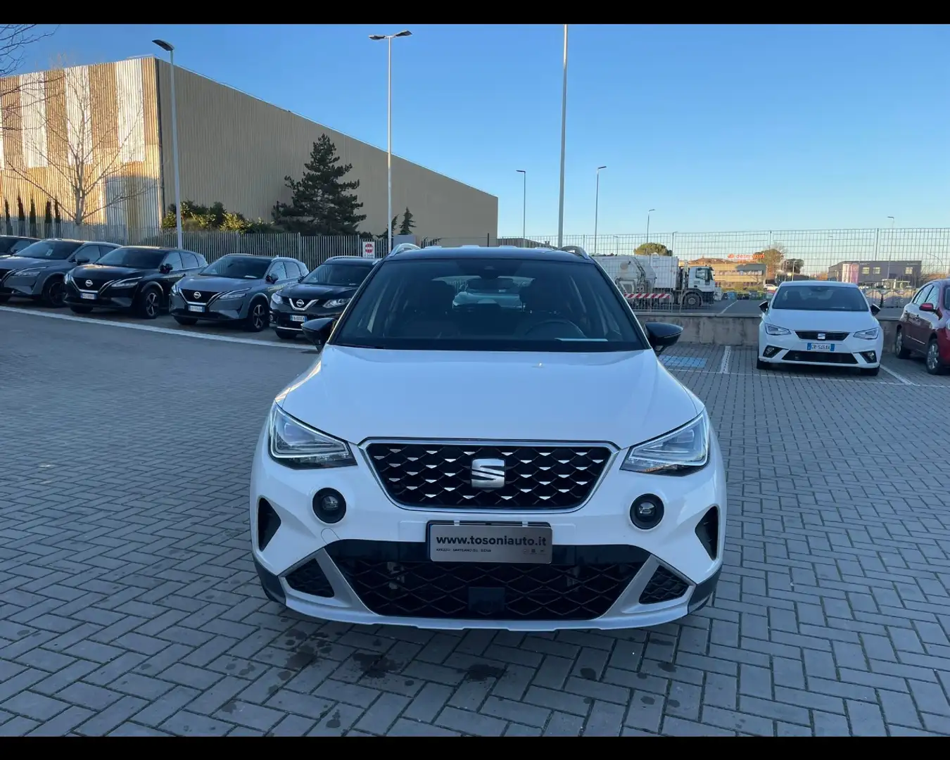 SEAT Arona 1.0 ecotsi Xperience 95cv Bianco - 2