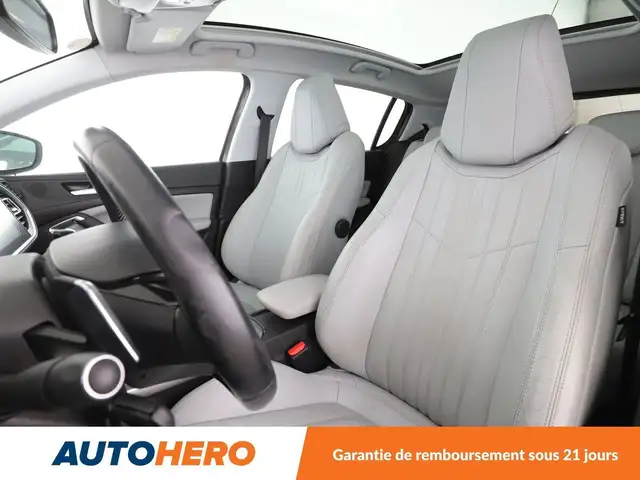 Peugeot 308 view 10
