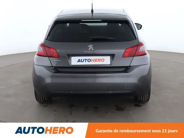 Peugeot 308 view 5