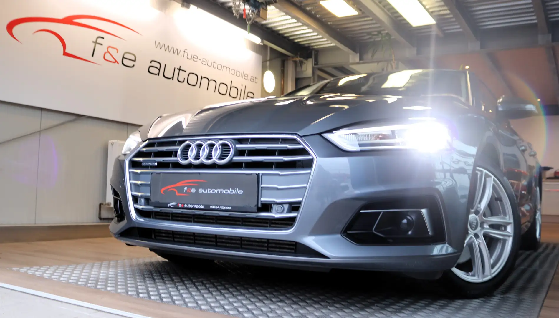 Audi A5 SB 45 TDI quattro sport Grau - 1