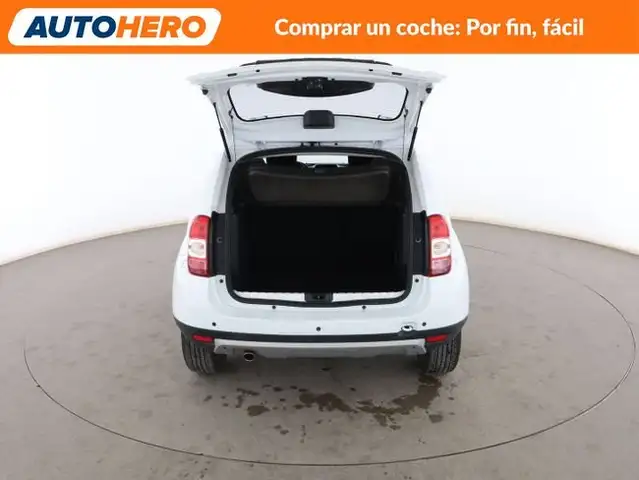 Dacia Duster view 18