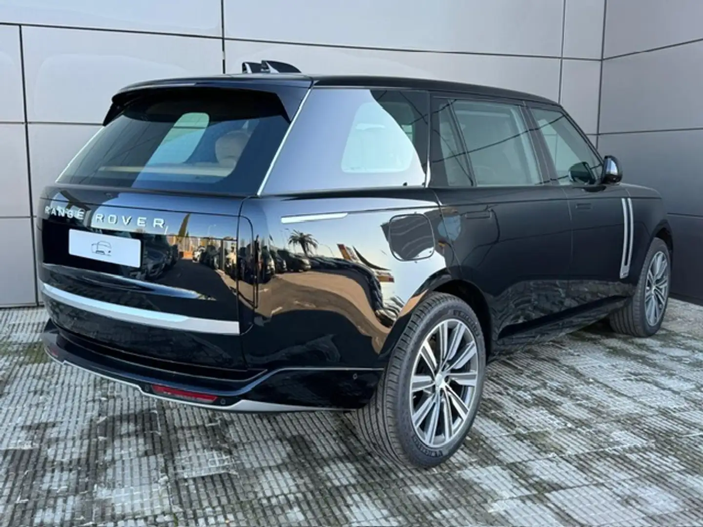 Land Rover Range Rover 3.0D I6 MHEV Autobiography LWB AWD Aut. 350 Чорний - 2